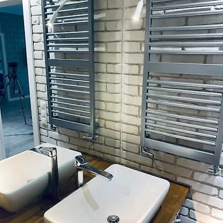 Apartment Komfortowy,jasny Dla Max 4-5 Osob Lodz (Lodz)