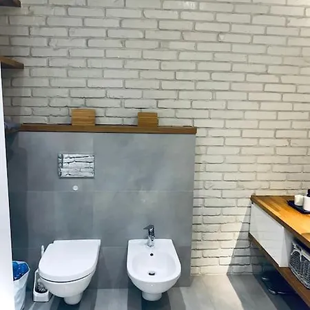 Komfortowy,jasny Dla Max 4-5 Osób * Łódź